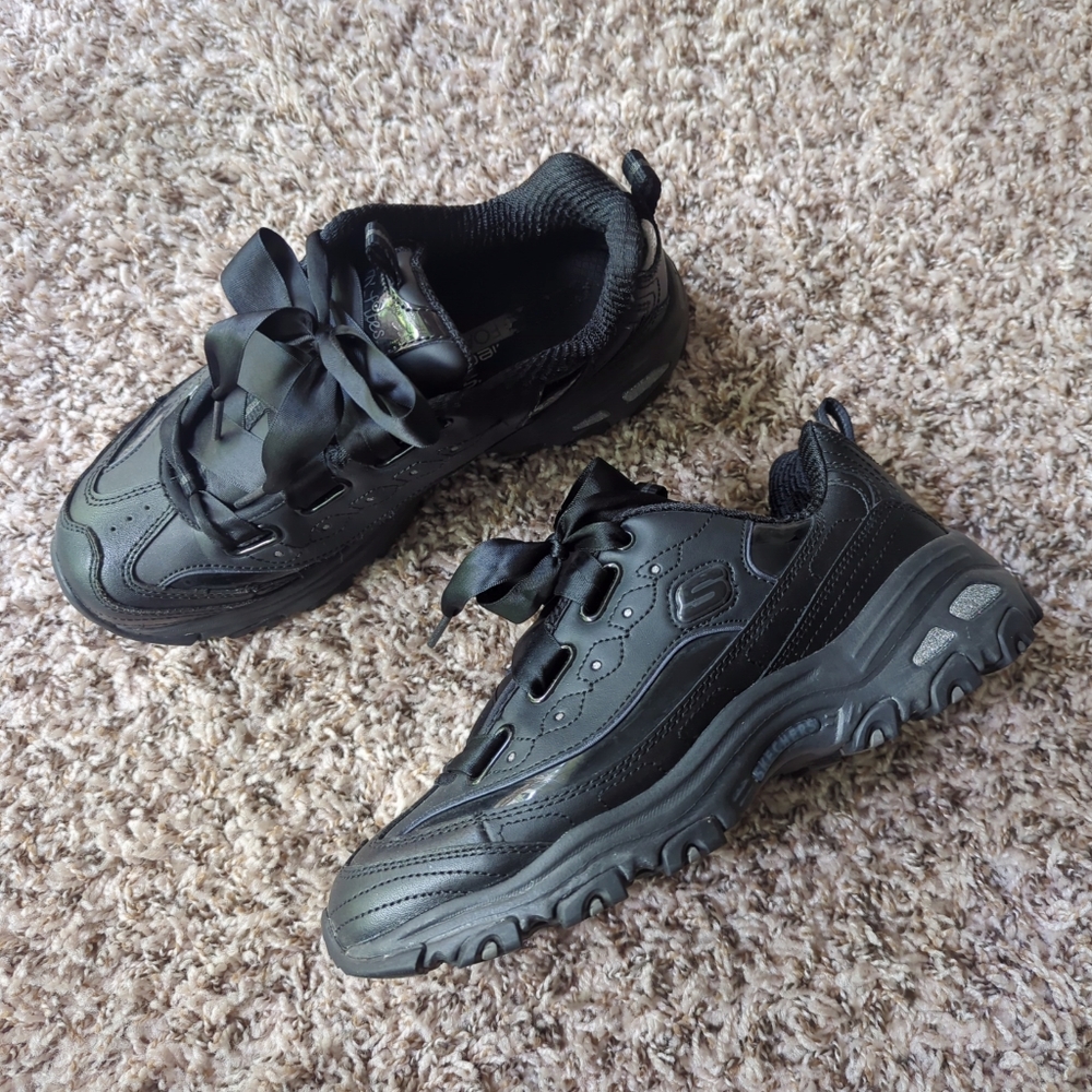 Skechers D'Lites with Black Ribbon Laces